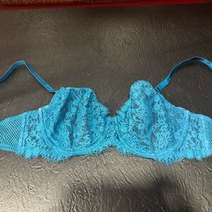 Victoria's Secret Turquoise Lace very sexy unlined Demi Bra 36D